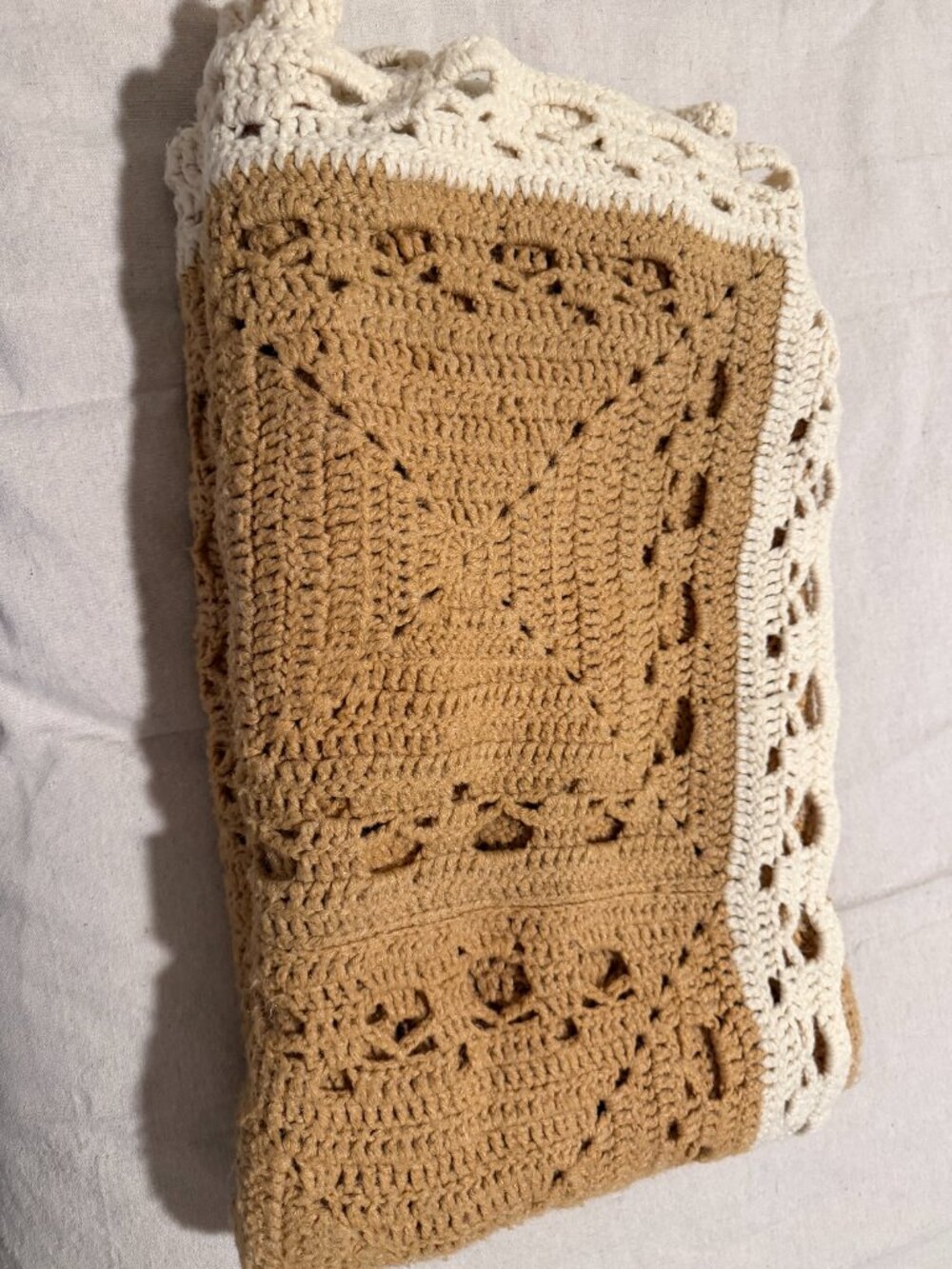 Vintage Granny square TAN and Cream Color crochet Afghan